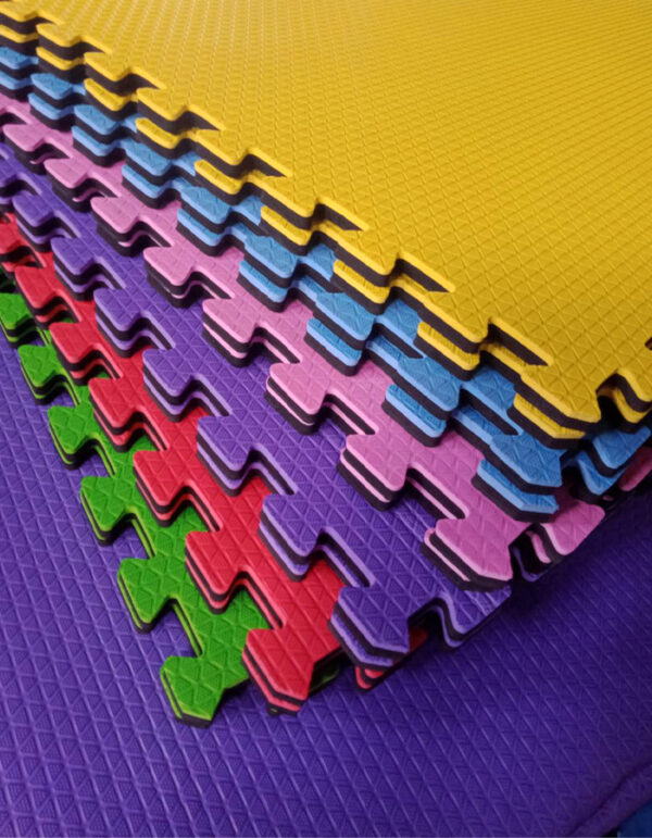 จิ๊กซอว์ขนาด 1*1 ม. หนา 15 มม.