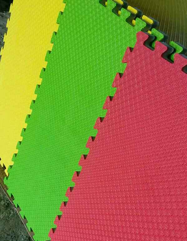 จิ๊กซอว์ขนาด 1*1 ม.หนา 20 มม.